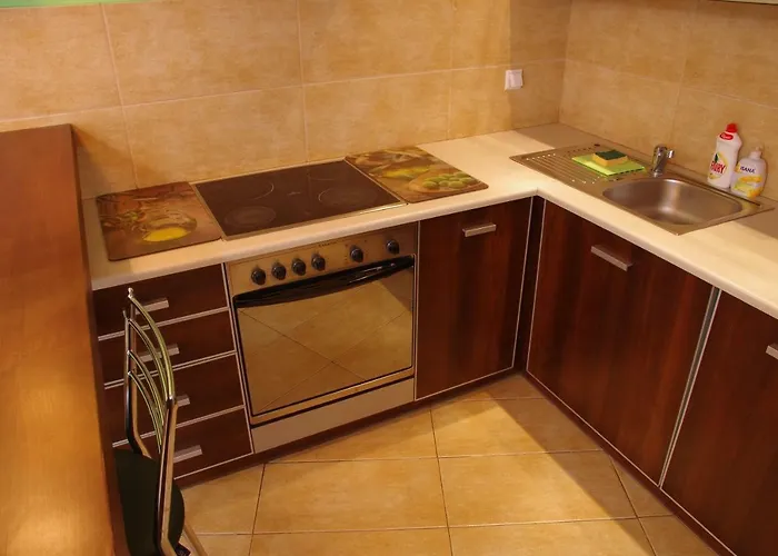 Szucha Апартаменты