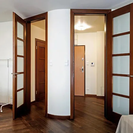 Apartment Szucha *