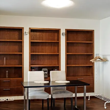 Szucha Apartment Warschau