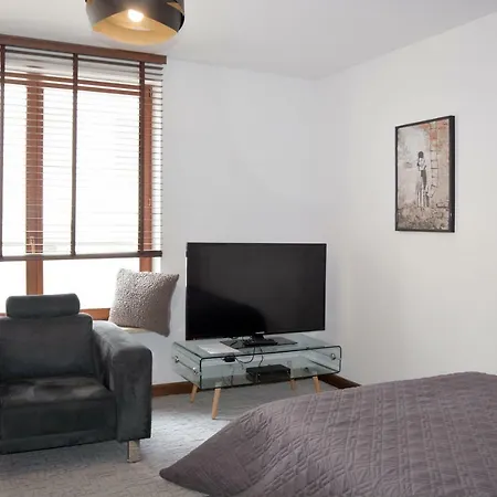 Apartment Szucha Warschau