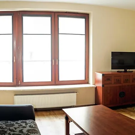Szucha Apartment